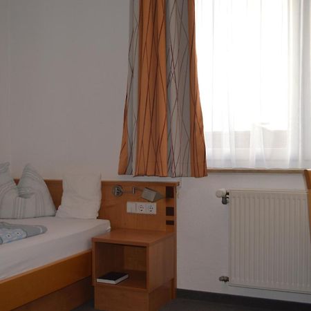 Bb City Hotel Boeblingen Room photo